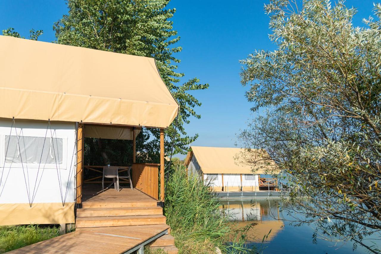 Nabi Resort Glamping & Spa Castel Volturno Exterior foto